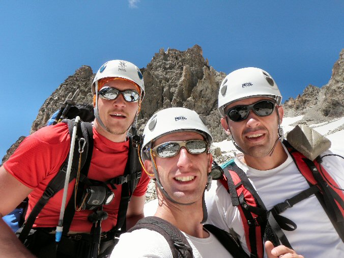 Aretes Cineastes 061.jpg - Les 3 pompiers avec leur sublime course